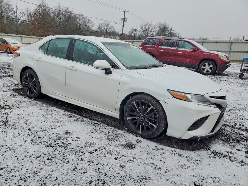 2018 Toyota Camry VIN 4T1B61HK2JU110833 COPART salvage auction — SIDE, Pa - Certificate Of Salvage, sold $7,600 on 2026-07-02 (photo 4)
