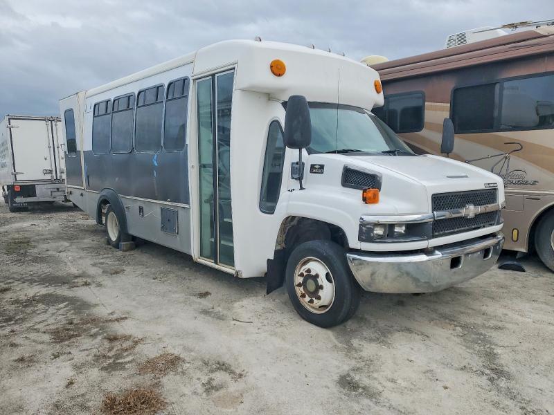 2006 Chevrolet VIN 1GBE5V1G26F404315 COPART salvage auction — MECHANICAL, Fl - Certificate Of Title (P), sold $750 on 2026-09-16 (photo 1)