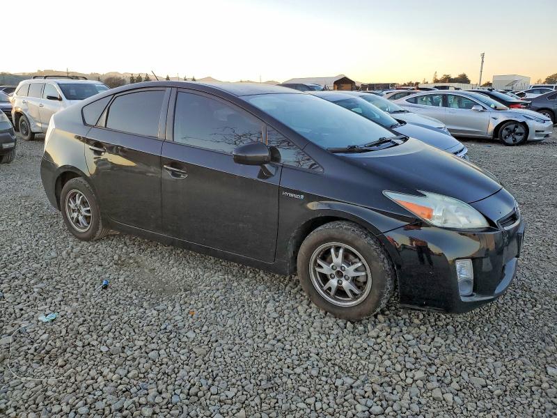 2005 Toyota Prius VIN JTDKN3DU1A0164450 COPART salvage auction — MINOR DENT/SCRATCHES, Id - Salvage Certificate Of Title, sold $550 on 2026-07-02 (photo 4)