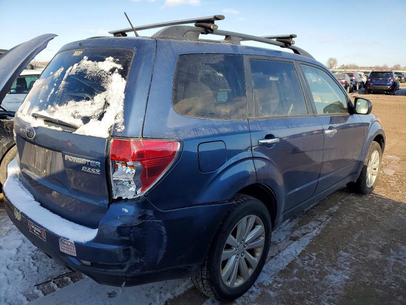 2013 Subaru Forester VIN JF2SHADC9DH433269 COPART salvage auction — REAR END, Il - Salvage Certificate, sold $225 on 2026-07-28 (photo 3)