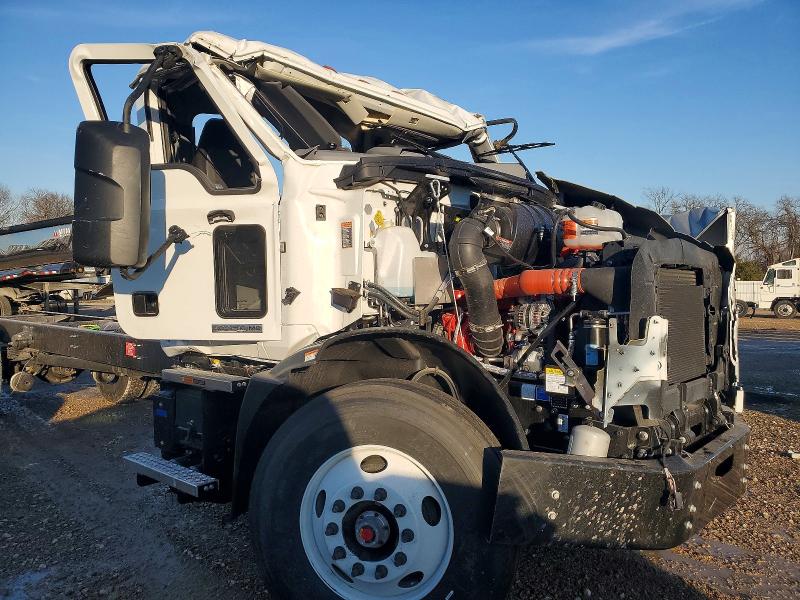 2026 Mack Md VIN 1M2MDBAA5TS019382 COPART salvage auction — ALL OVER, TX - NONREPAIRABLE TITLE, sold $5,000 on 2026-07-09 (photo 9)