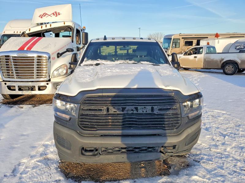 2023 Ram 3500 VIN 3C63RRGLXPG578367 COPART salvage auction — BURN, Il - Salvage Certificate, sold $16,150 on 2026-07-28 (photo 5)
