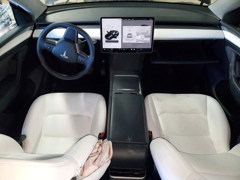 2023 Tesla Model y VIN 7SAYGAEE0PF967148 COPART salvage auction — SIDE, Il - Salvage Certificate, sold $9,200 on 2026-07-27 (photo 8)