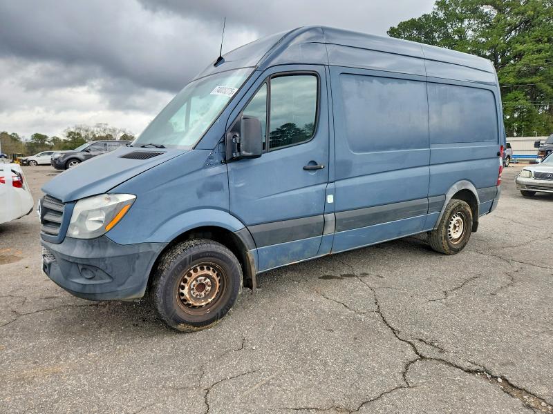 2018 Mercedes-benz Sprinter VIN WD3PE7CD6JP635573 COPART salvage auction — REAR END, Fl - Certificate Of Title, sold $3,250 on 2026-07-20 (photo 1)