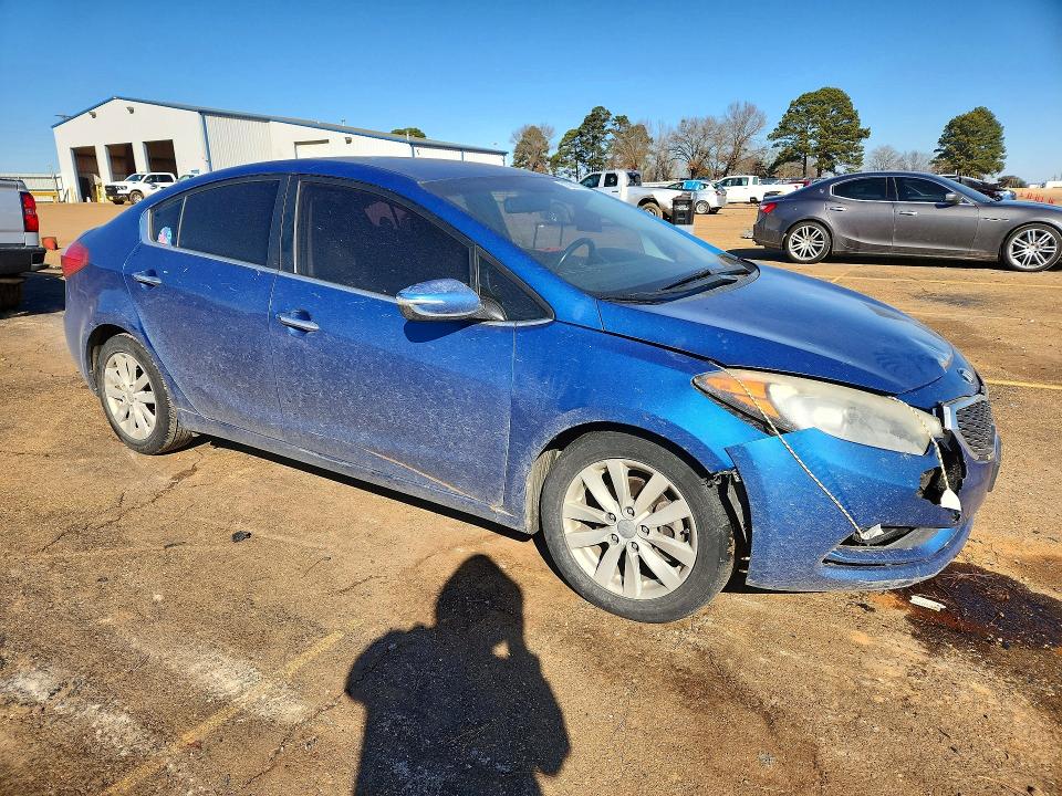 2014 Kia Forte VIN KNAFX4A84E5050909 COPART salvage auction — FRONT END, Ok - Cert Of Title-Salvage, sold $650 on 2026-07-13 (photo 4)