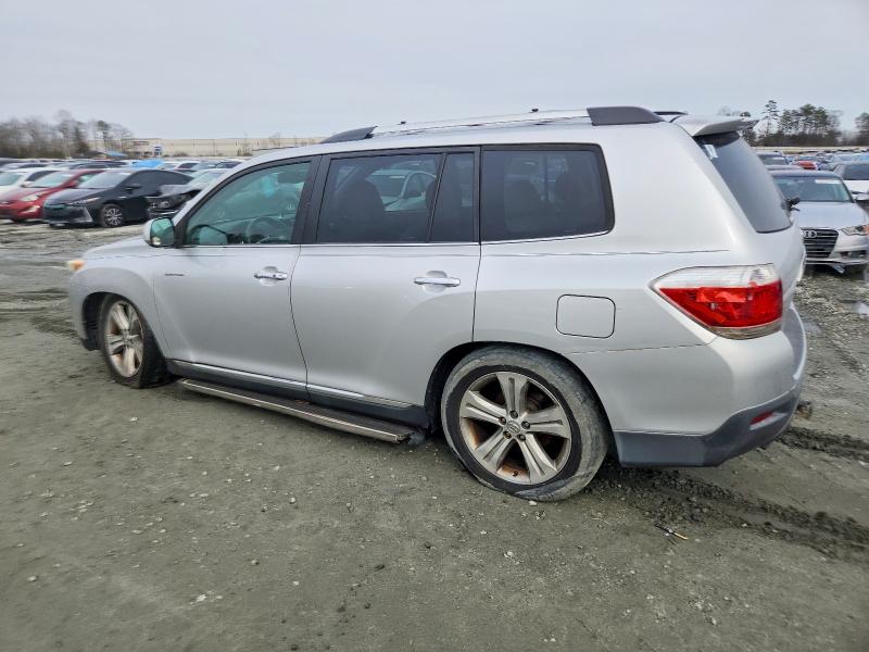 2011 Toyota Highlander VIN 5TDDK3EH9BS077901 COPART salvage auction — UNDERCARRIAGE, Sc - Cert Of Title-Salvage, sold $2,600 on 2026-07-27 (photo 2)