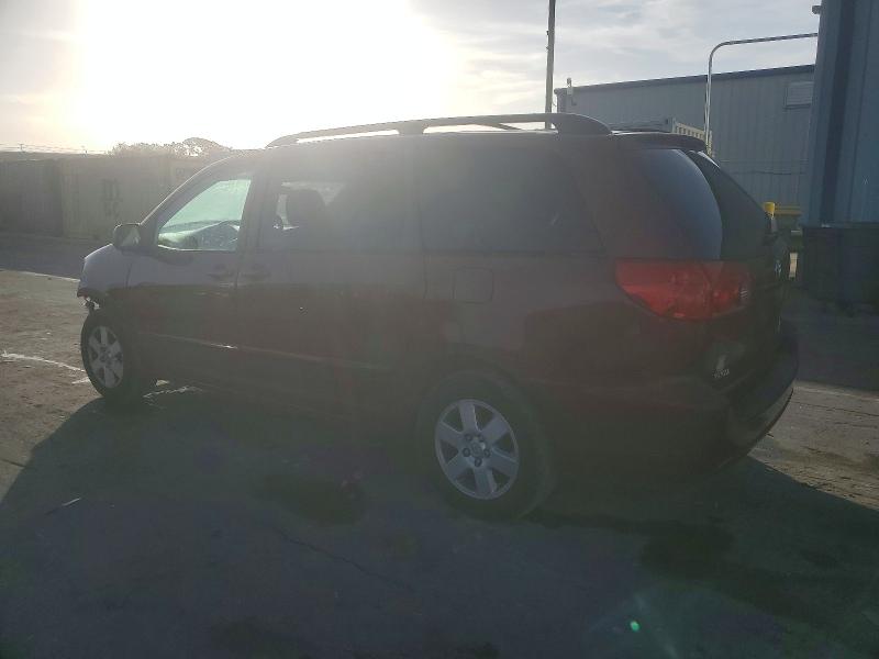2010 Toyota Sienna VIN 5TDKK4CC1AS343589 COPART salvage auction — FRONT END, Fl - Cert Of Title Slvg Rebuildable, sold $500 on 2026-07-07 (photo 2)
