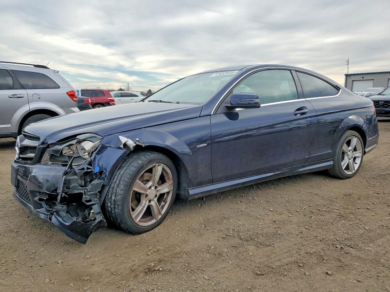 2012 Mercedes-benz C-klasse VIN WDDGJ4HB4CF925137 COPART salvage auction — FRONT END, Salvage Title, sold $700 on 2026-08-11 (photo 1)