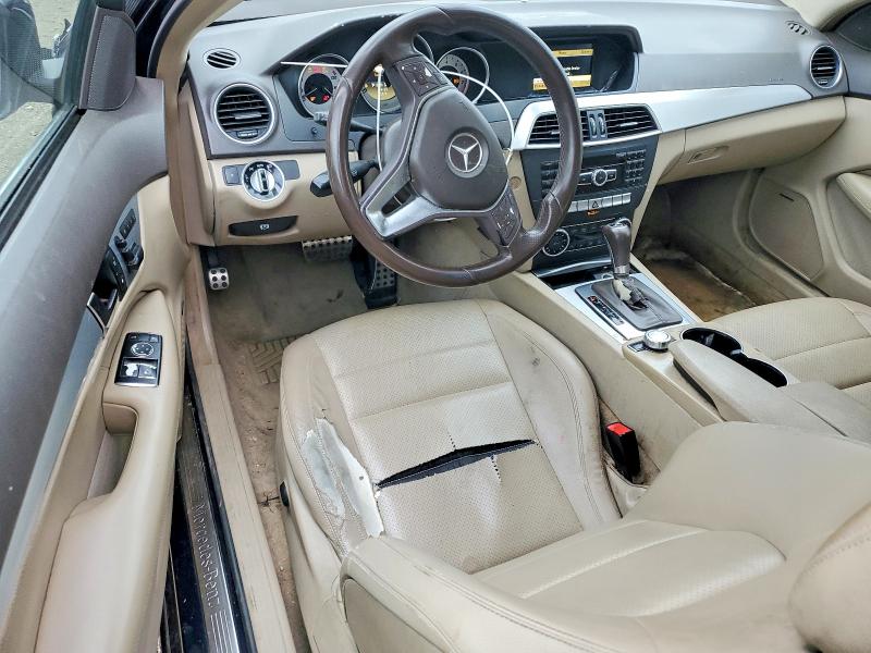 2012 Mercedes-benz C-klasse VIN WDDGJ4HB4CF925137 COPART salvage auction — FRONT END, Salvage Title, sold $700 on 2026-08-11 (photo 8)