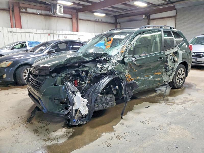 2023 Subaru Forester VIN JF2SKAEC0PH450966 COPART salvage auction — FRONT END, Il - Junking Cert Of A Vehicle, sold $1,800 on 2026-07-14 (photo 1)