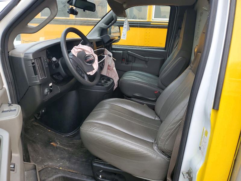 2022 Gmc Savana VIN 1GD07RFP7N1164668 COPART salvage auction — UNDERCARRIAGE, Az - Cert Of Title - Salvage, sold $5,700 on 2026-07-09 (photo 7)