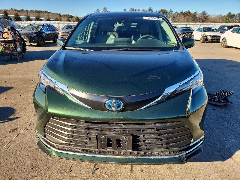 2023 Toyota Sienna VIN 5TDJSKFC8PS102794 COPART salvage auction — SIDE, Me - Cert Of Title-Salvage Collisio, sold $20,800 on 2026-07-06 (photo 5)