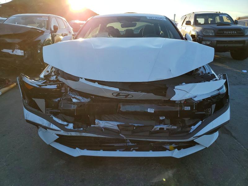 2025 Hyundai Elantra VIN KMHLL4DG6SU054574 COPART salvage auction — FRONT END, Ca - Salvage Certificate, sold $4,400 on 2026-07-02 (photo 5)