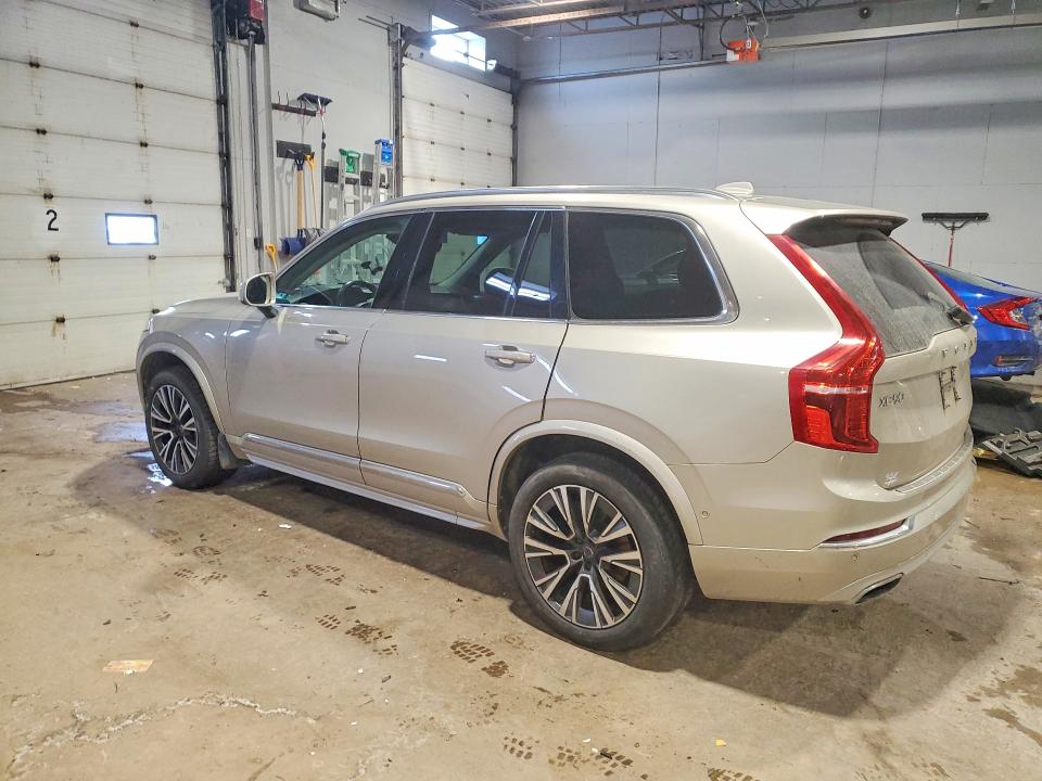 2016 Volvo Xc90 VIN YV4A22PL5G1070511 COPART salvage auction — WATER/FLOOD, Ns - Salvage Title, sold $275 on 2026-08-20 (photo 2)