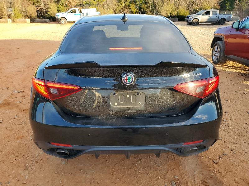 2017 Alfa romeo Giulia VIN ZARFAEBN4H7544507 COPART salvage auction — FRONT END, Nc - Salvage Certificate Of Title, sold $2,700 on 2026-07-20 (photo 6)