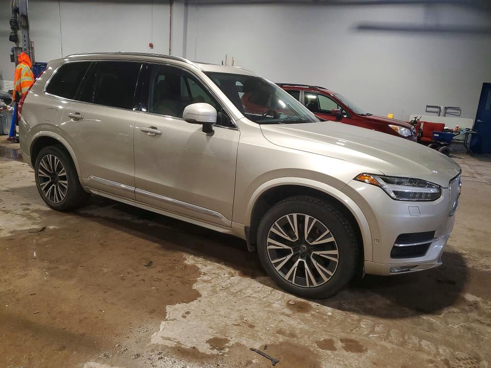2016 Volvo Xc90 VIN YV4A22PL5G1070511 COPART salvage auction — WATER/FLOOD, Ns - Salvage Title, sold $275 on 2026-08-20 (photo 4)