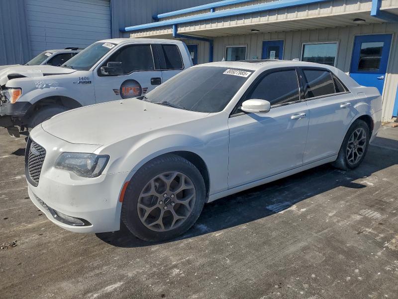 2018 Chrysler 300 VIN 2C3CCAGG3JH175163 — COPART salvage auction photo