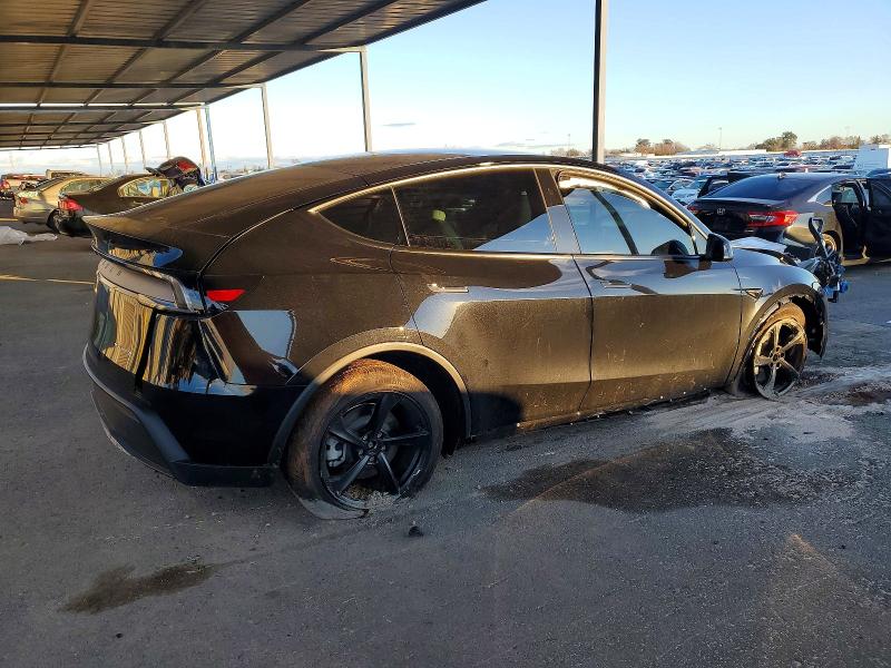 2026 Tesla Model y VIN 7SAYGDEE4TF340836 COPART salvage auction — FRONT END, Ca - Salvage Certificate, sold $21,000 on 2026-07-09 (photo 3)