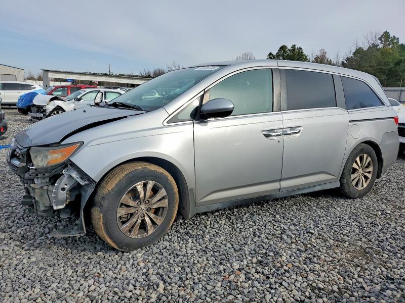 2016 Honda Odyssey VIN 5FNRL5H63GB067501 — COPART salvage auction photo