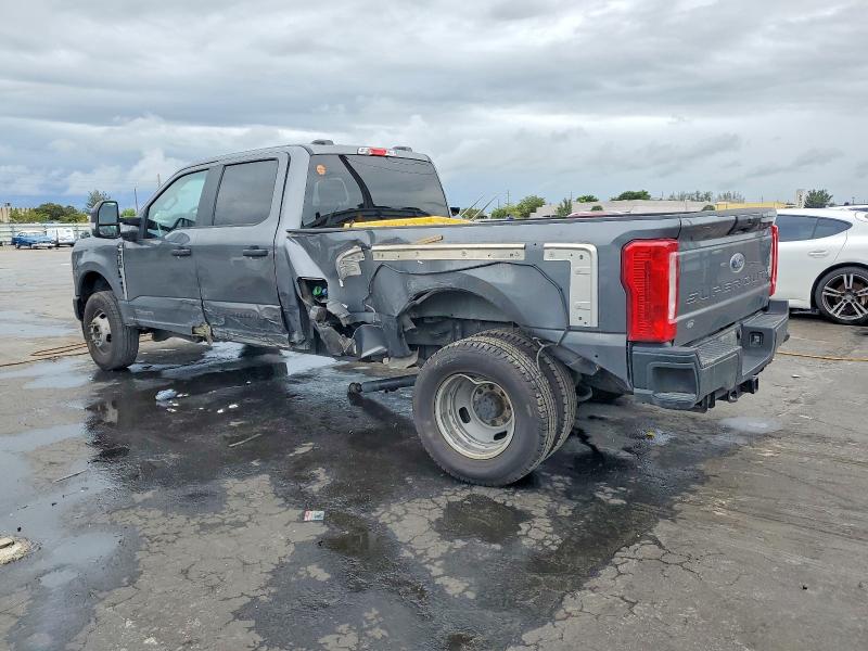 2024 Ford F-350 super duty VIN 1FT8W3DTXPED65239 COPART salvage auction — SIDE, NE - CERT OF TITLE-SALVAGE, sold $5,500 on 2026-07-27 (photo 2)