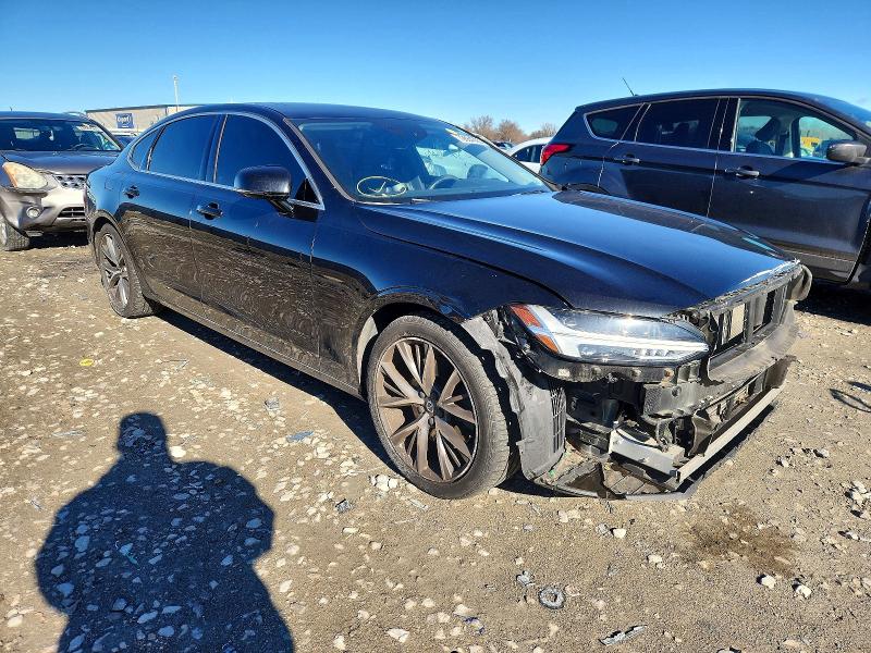 2018 Volvo S90 VIN LVY992MK9JP032354 COPART salvage auction — FRONT END, Mo - Salvage Certificate Of Title, sold $7,800 on 2026-07-27 (photo 4)