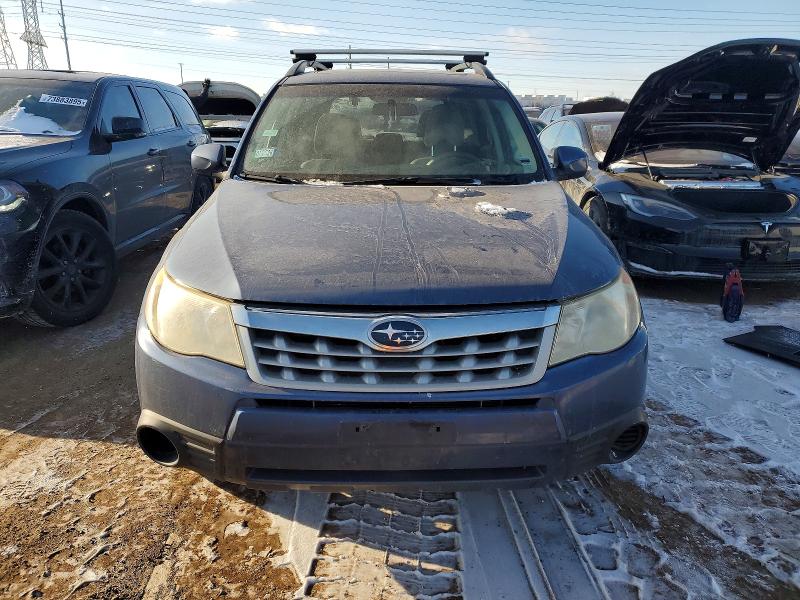2013 Subaru Forester VIN JF2SHADC9DH433269 COPART salvage auction — REAR END, Il - Salvage Certificate, sold $225 on 2026-07-28 (photo 5)