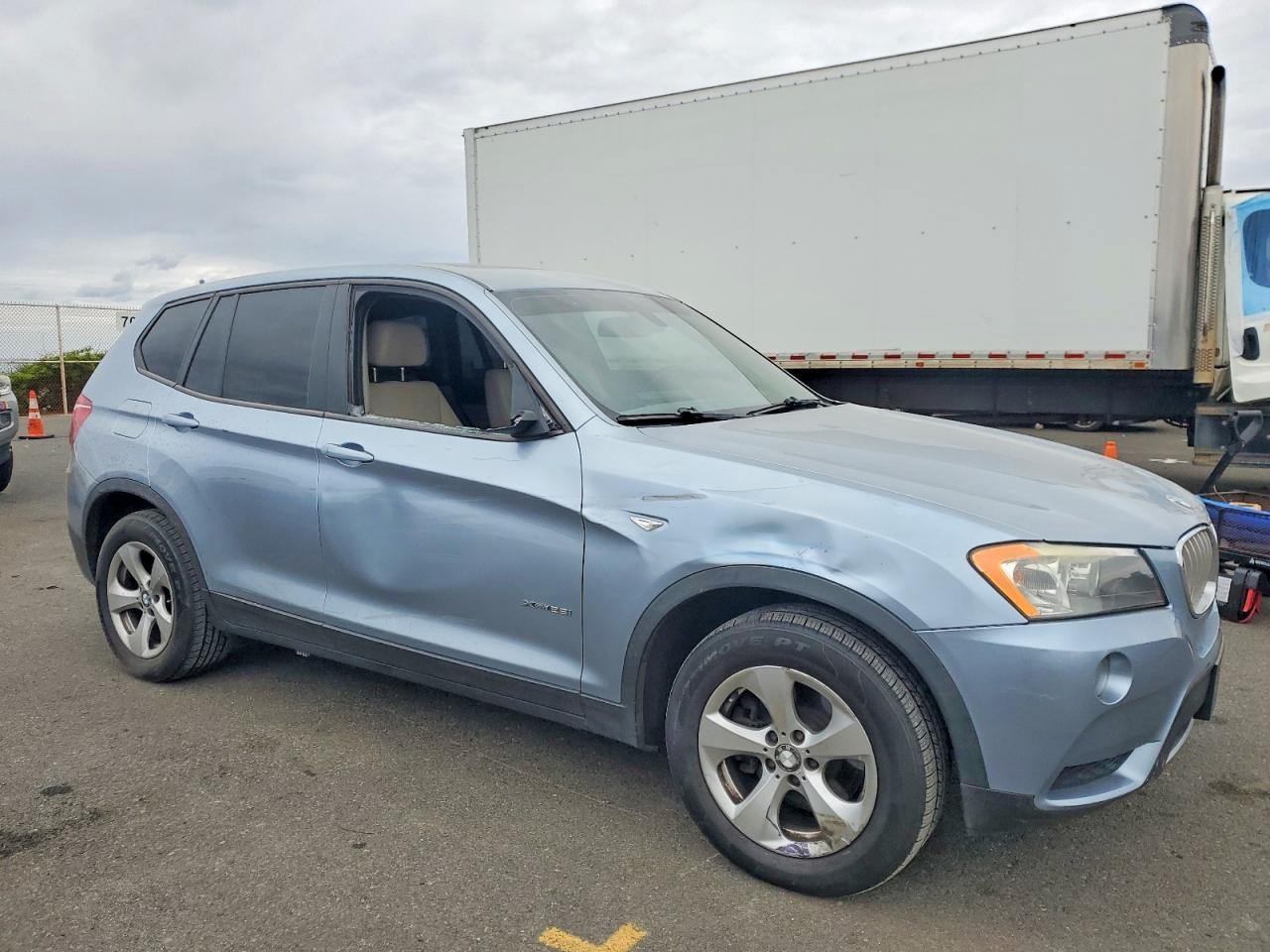2012 BMW X3 VIN 5UXWX5C59CL726421 COPART salvage auction — Side, HI - CERTIFICATE OF SALVAGE, sold $1,450 on 2026-03-23 (photo 4)