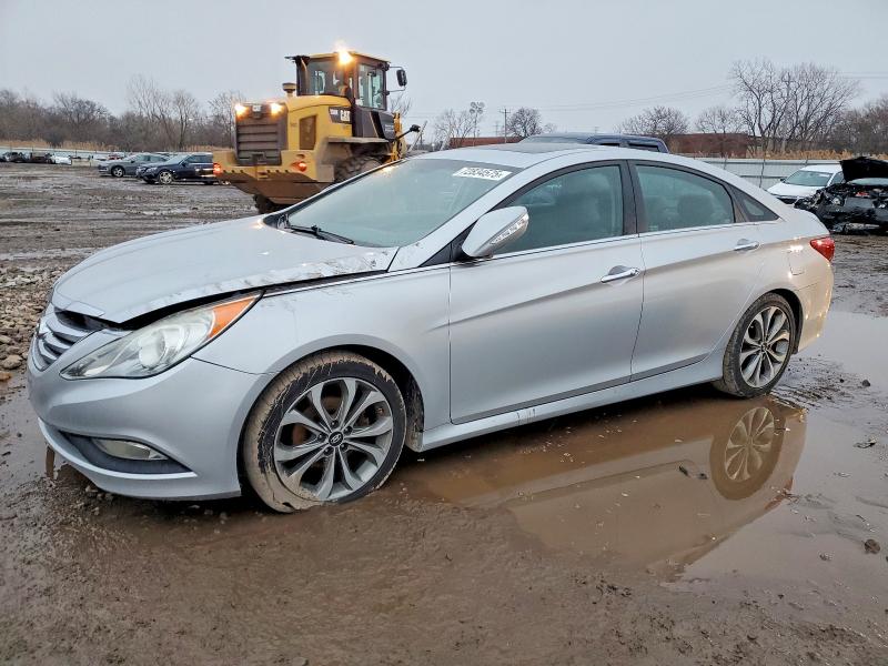 2014 Hyundai Sonata VIN 5NPEC4AB0EH844554 COPART salvage auction — FRONT END, Il - Salvage Certificate, sold $700 on 2026-07-06 (photo 1)