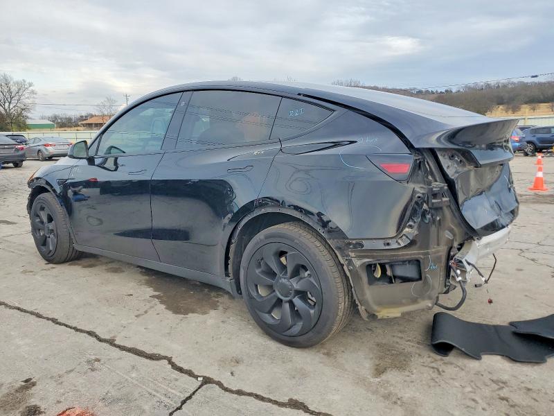 2022 Tesla Model y VIN 7SAYGDEE2NA008216 COPART salvage auction — FRONT END, Tn - Salvage Certificate, sold $9,600 on 2026-07-22 (photo 2)