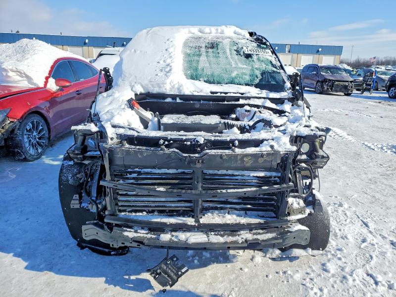 2026 Cadillac Escalade esv VIN 1GYS9RKL0TR137105 COPART salvage auction — Stripped, MI - CERT OF TITLE-SALVAGE VEHICLE, sold $34,000 on 2026-04-17 (photo 5)