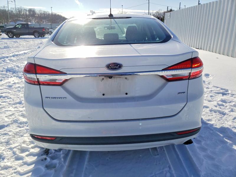 2018 Ford Fusion VIN 3FA6P0H75JR194779 COPART salvage auction — MINOR DENT/SCRATCHES, KY - CERTIFICATE OF TITLE, sold $2,600 on 2026-07-09 (photo 6)