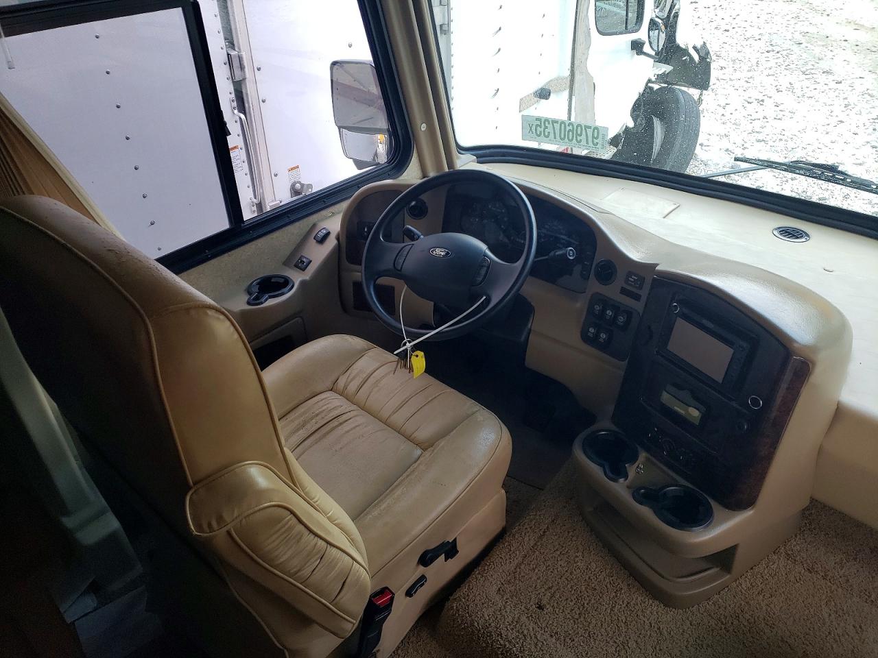 2013 Ford Motorhome Chassis VIN 1F66F5DY1C0A06872 COPART salvage auction — Minor Dent/Scratches, MA - CERT OF TITLE-SALVAGE, sold $5,500 on 2026-07-09 (photo 5)