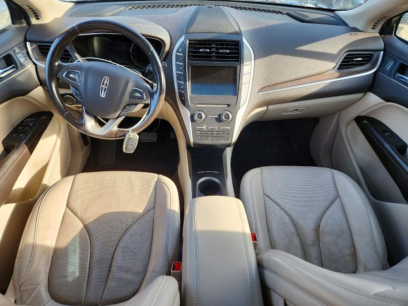 2017 Lincoln Mkc VIN 5LMTJ3DHXHUL24629 COPART salvage auction — HAIL, De - Parts Only - No Title, sold $225 on 2026-09-15 (photo 8)
