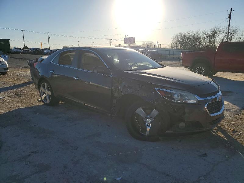 2015 Chevrolet Malibu VIN 1G11G5SX4FF209098 COPART salvage auction — SIDE, Ok - Cert Of Title-Salvage, sold $800 on 2026-07-09 (photo 4)