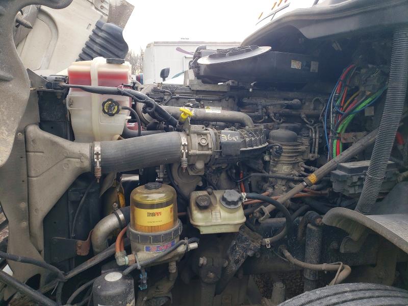 2015 Freightliner All other VIN 1FUBGEDV6FLGH4742 COPART salvage auction — MINOR DENT/SCRATCHES, IN - CERTIFICATE OF TITLE, sold $5,000 on 2026-07-20 (photo 7)