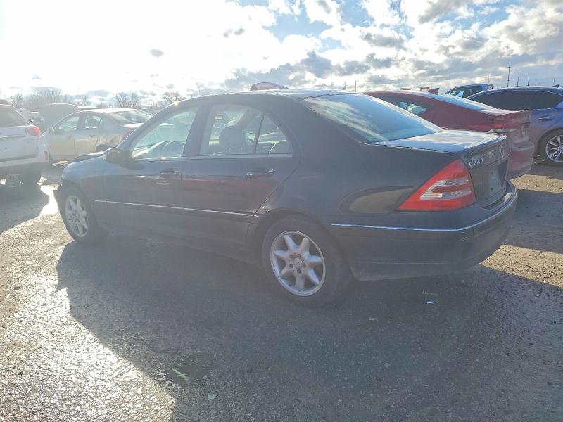 2004 Mercedes-benz C-klasse VIN WDBRF81J44F442700 COPART salvage auction — FRONT END, Ks - Cert Of Title-Salvage, sold $375 on 2026-08-11 (photo 2)