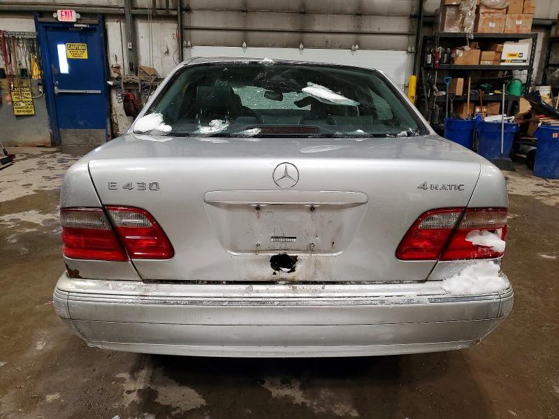 2000 Mercedes-benz E-class VIN WDBJF83J7YX040423 COPART salvage auction — ALL OVER, On - Permit No Brand - Unfit, sold $350 on 2026-07-09 (photo 6)