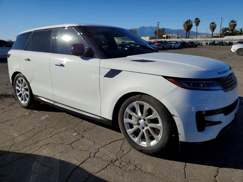 2025 Land rover Range rover sport VIN SAL1P9EU6SA458096 COPART salvage auction — FRONT END, Ca - Dis/Dlr/Exp Only Clean Title, sold $59,500 on 2026-07-09 (photo 4)
