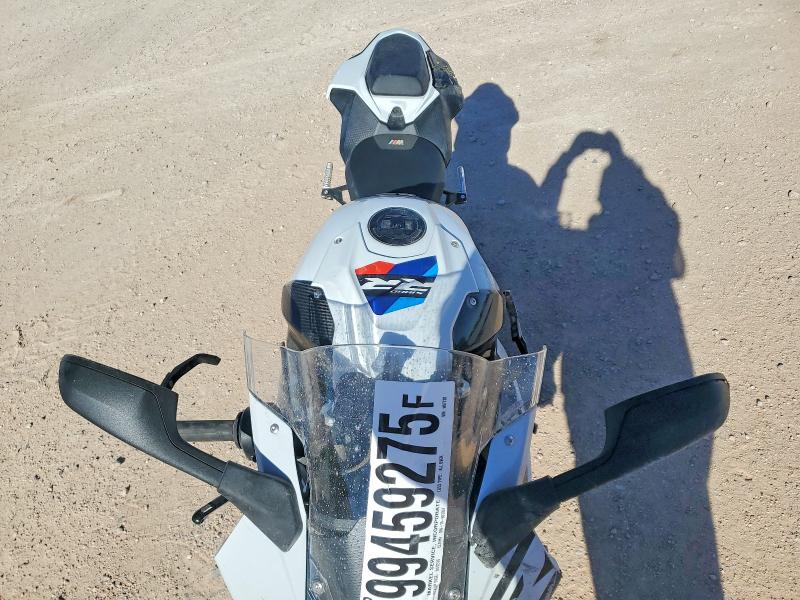 2023 BMW S 1000 VIN WB10E6307P6H07720 COPART salvage auction — ALL OVER, Tx - Salvage Vehicle Title, sold $5,900 on 2026-07-23 (photo 5)