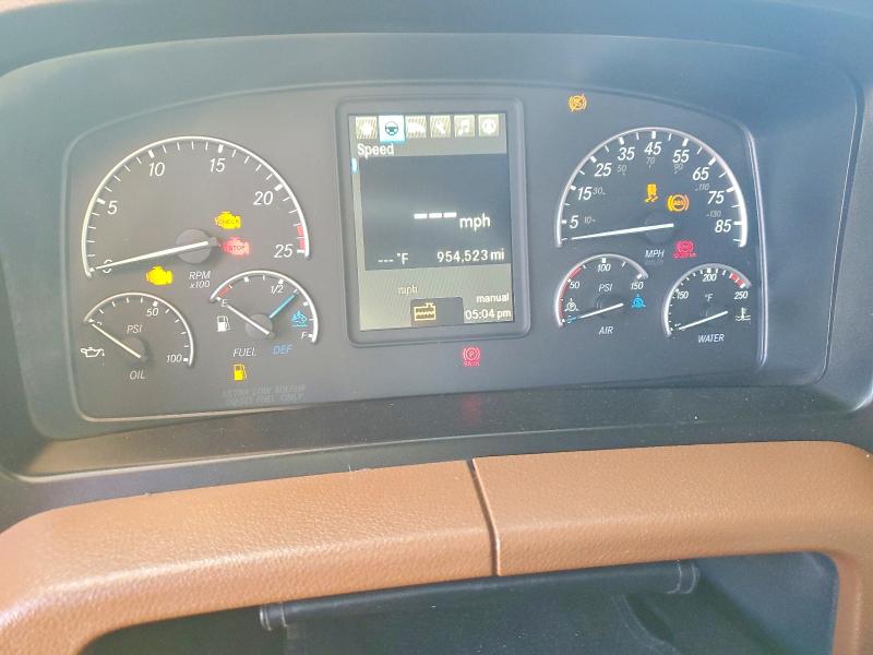 2021 Freightliner Cascadia 126 VIN 3AKJHHDR4MSMC4086 COPART salvage auction — FRONT END, CA - SALVAGE CERTIFICATE, sold $100 on 2026-09-03 (photo 8)
