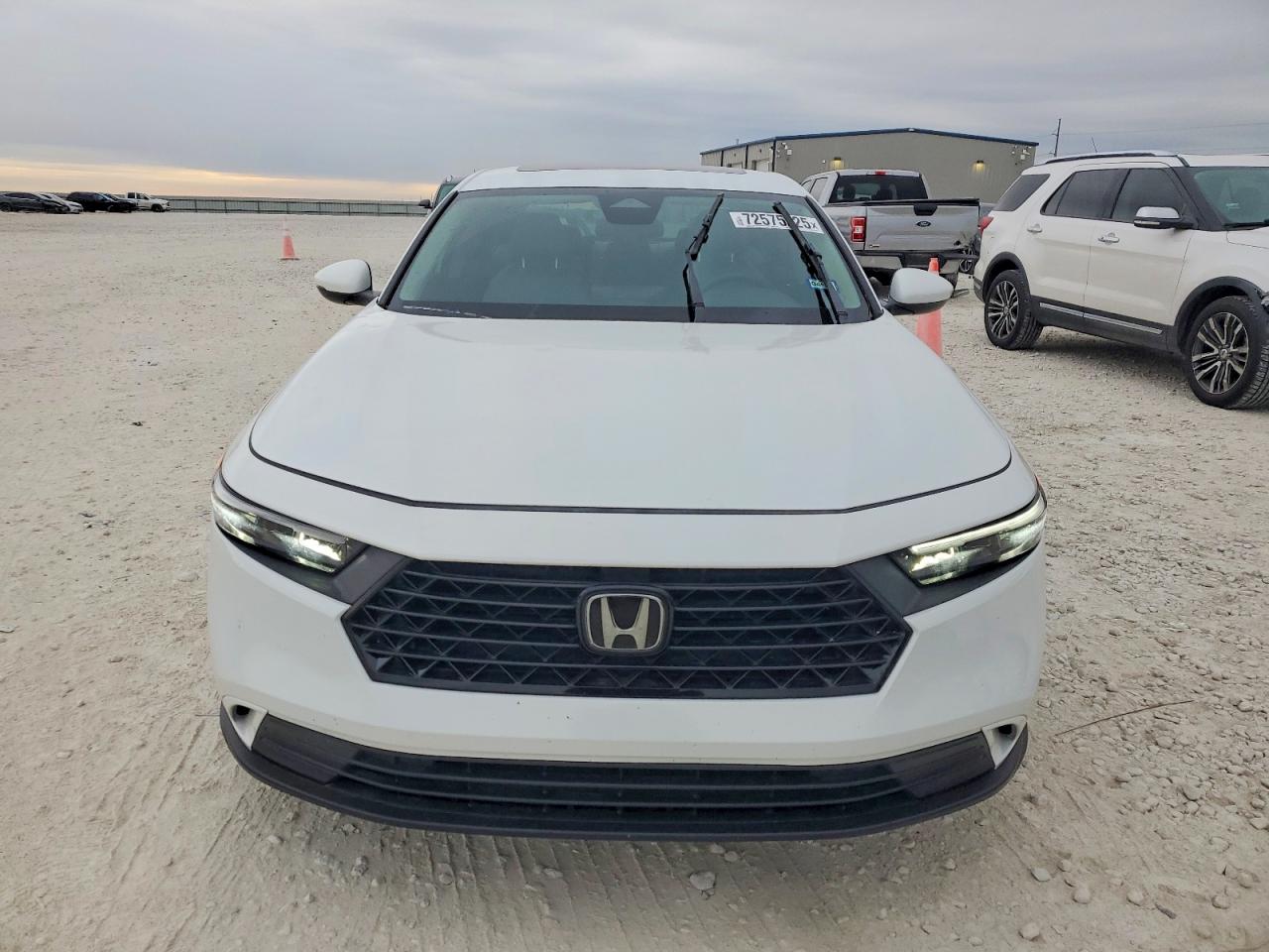 2024 Honda Accord VIN 1HGCY1F35RA025367 COPART salvage auction — Hail, TX - CERTIFICATE OF TITLE, sold $10,500 on 2026-07-09 (photo 5)