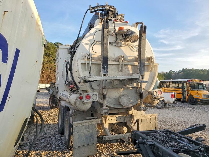 2022 VIN 1FVHG3FM7NHNL0716 COPART salvage auction — SIDE, MS - CERT OF TITLE-SALVAGED, sold $54,500 on 2026-07-16 (photo 3)