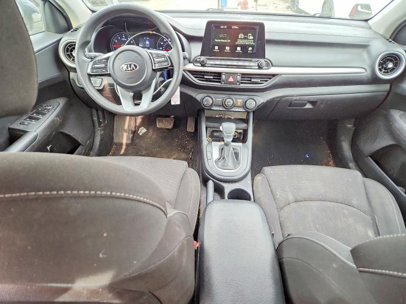 2021 Kia Forte VIN 3KPF24AD7ME305232 COPART salvage auction — REAR END, Salvage Title, sold $225 on 2026-09-04 (photo 8)