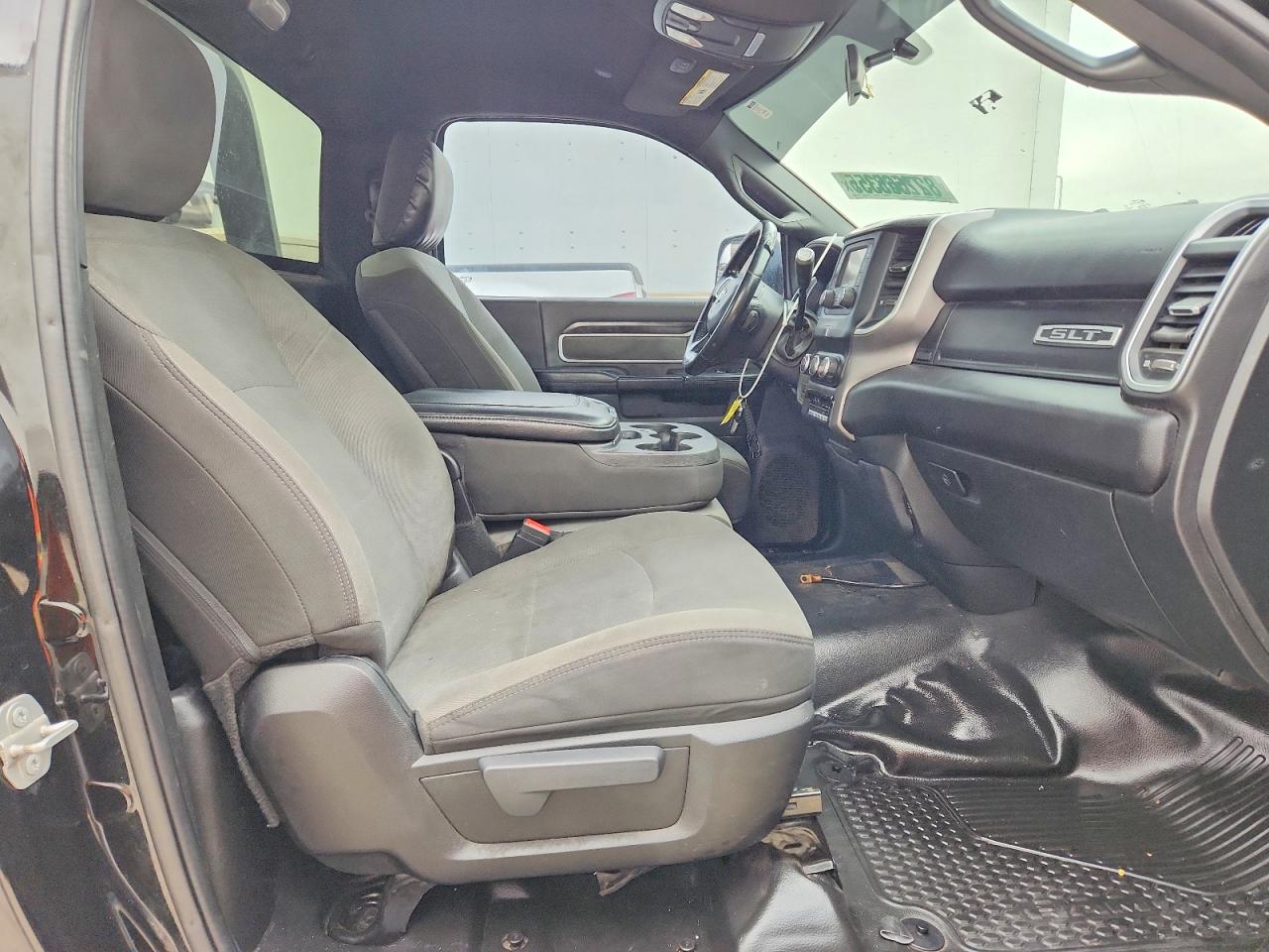 2021 Ram 5500 VIN 3C7WRMDL0MG512860 COPART salvage auction — Mechanical, TX - SALVAGE VEHICLE TITLE, sold $15,700 on 2026-04-29 (photo 5)