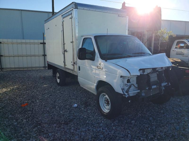 2023 Ford Econoline VIN 1FDWE3FK4PDD25724 COPART salvage auction — FRONT END, Fl - Cert Of Title Slvg Rebuildable, sold $8,200 on 2026-07-08 (photo 4)