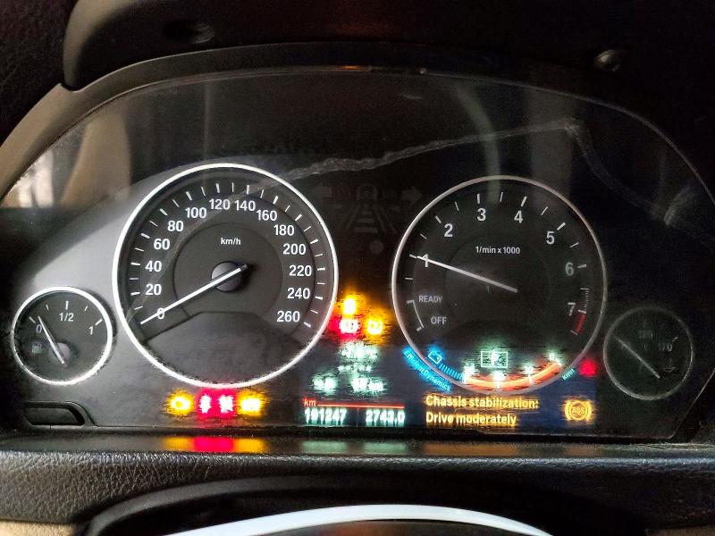 2013 BMW 3er VIN WBA3B9C54DF585863 COPART salvage auction — REAR END, Salvage Title, sold $2,050 on 2026-07-09 (photo 9)