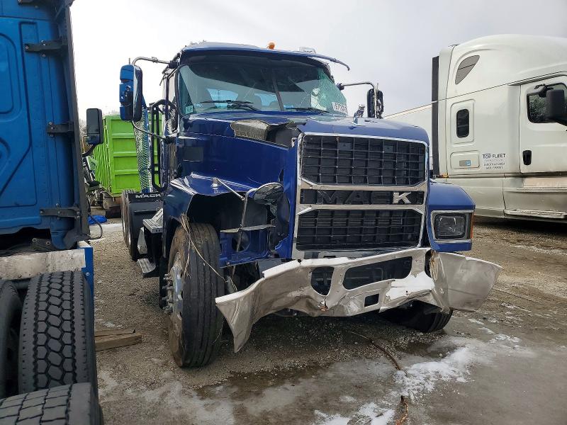 2026 Mack All models VIN 1M1PN4GY7TM018852 COPART salvage auction — ALL OVER, NJ - CERT OF TITLE-SALVAGE, sold $15,700 on 2026-07-23 (photo 1)