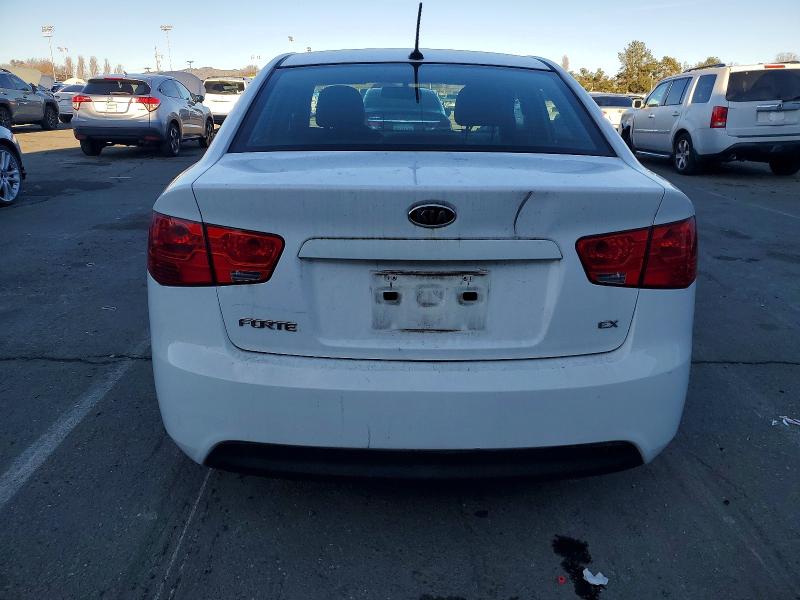 2010 Kia Forte VIN KNAFU4A23A5881221 COPART salvage auction — FRONT END, CA - SALVAGE CERTIFICATE, sold $900 on 2026-07-17 (photo 6)