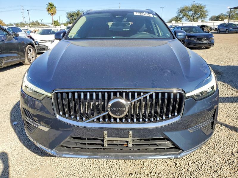 2023 Volvo Xc60 VIN YV4L12RN5P1359365 COPART salvage auction — MINOR DENT/SCRATCHES, Ca - Salvage Certificate, sold $14,800 on 2026-08-07 (photo 5)