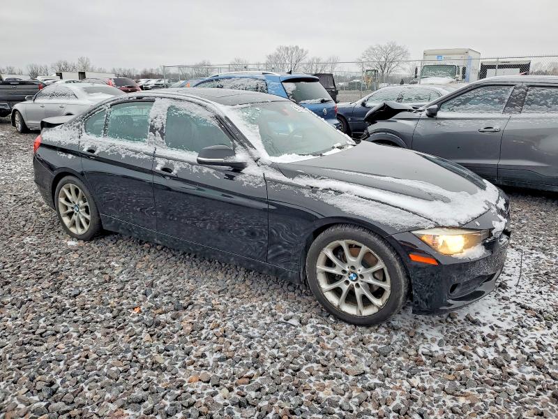 2013 BMW 3er VIN WBA3B1C51DK129506 COPART salvage auction — REAR END, IN, sold $550 on 2026-08-11 (photo 4)